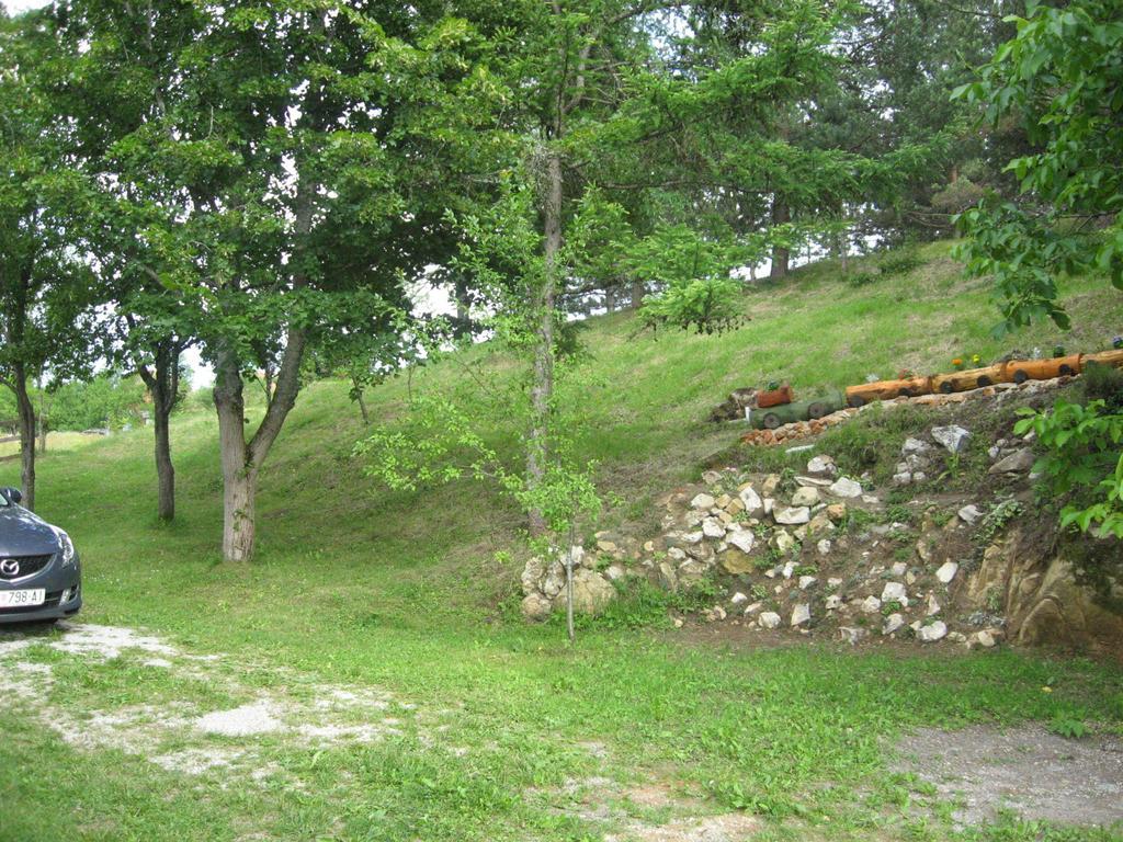 Holiday Home Lana Saborsko Phòng bức ảnh