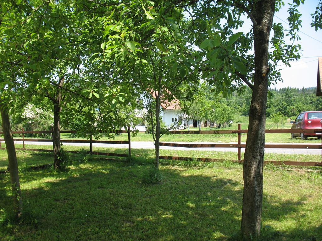 Holiday Home Lana Saborsko Phòng bức ảnh