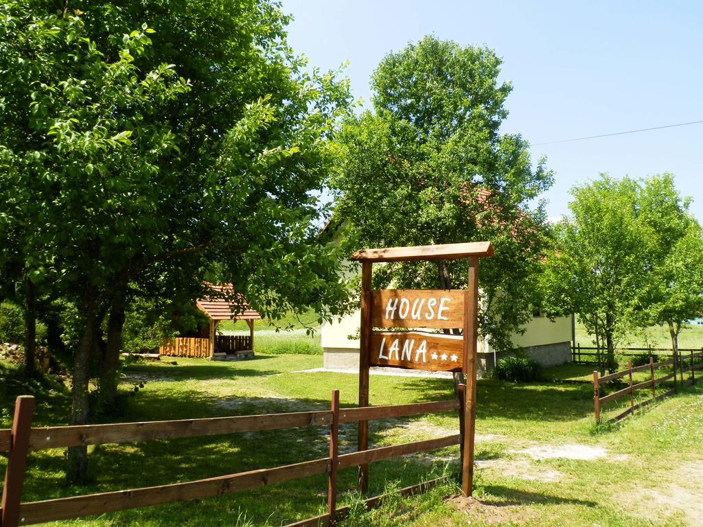 Holiday Home Lana Saborsko Phòng bức ảnh