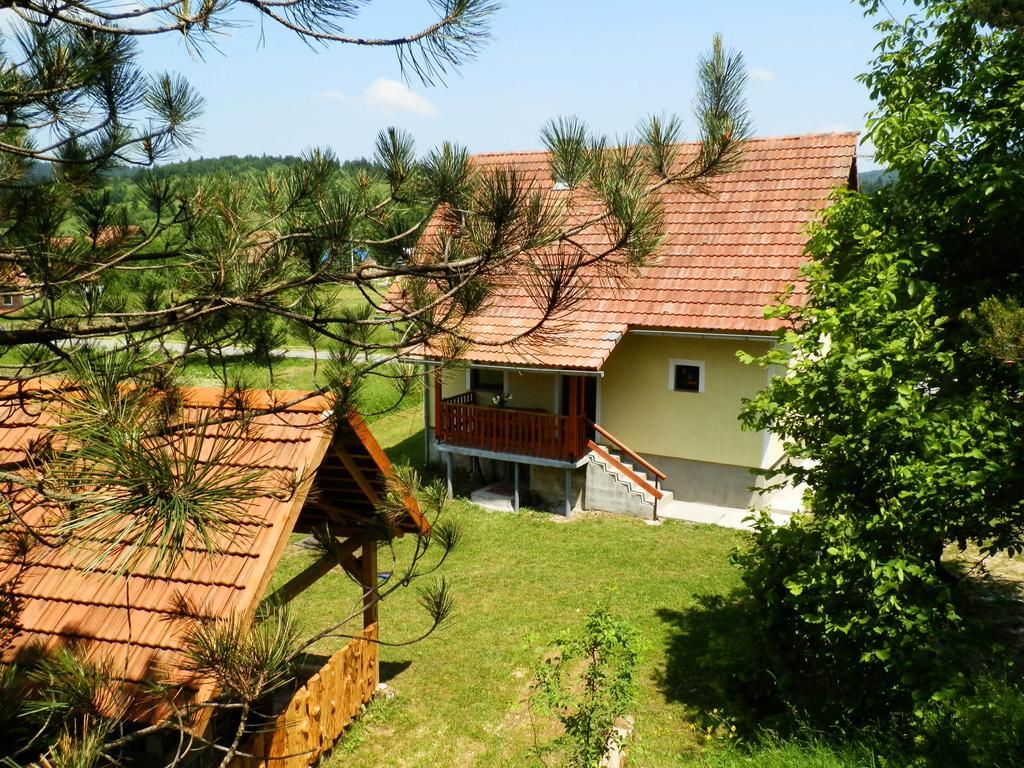 Holiday Home Lana Saborsko Phòng bức ảnh