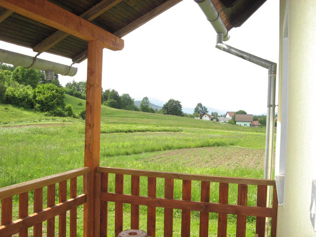 Holiday Home Lana Saborsko Phòng bức ảnh