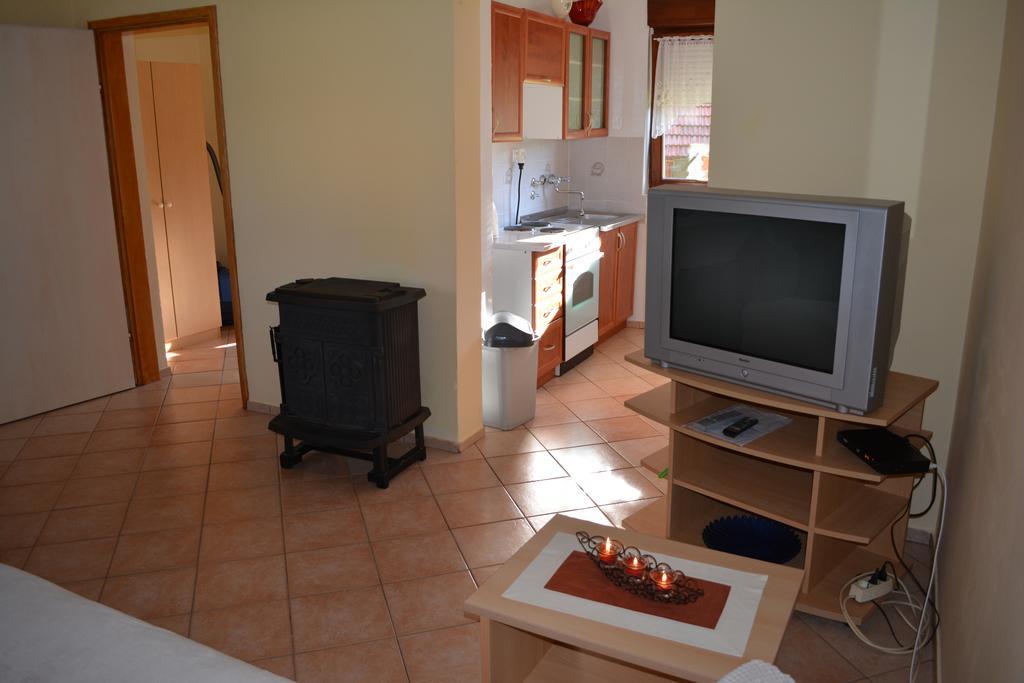 Holiday Home Lana Saborsko Ngoại thất bức ảnh