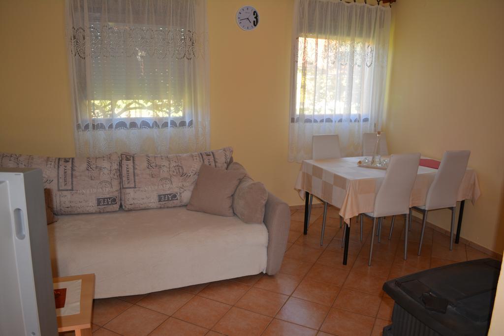 Holiday Home Lana Saborsko Ngoại thất bức ảnh